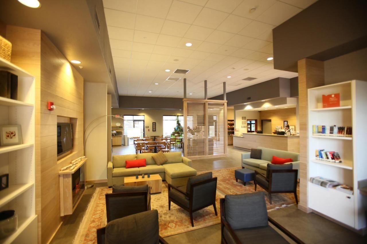 Greentree Inn & Suites Phoenix Sky Harbor Bagian luar foto
