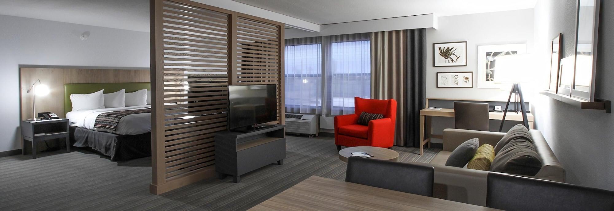 Greentree Inn & Suites Phoenix Sky Harbor Bagian luar foto