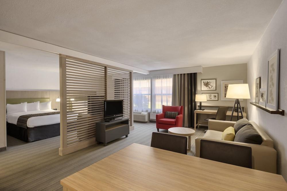 Greentree Inn & Suites Phoenix Sky Harbor Bagian luar foto