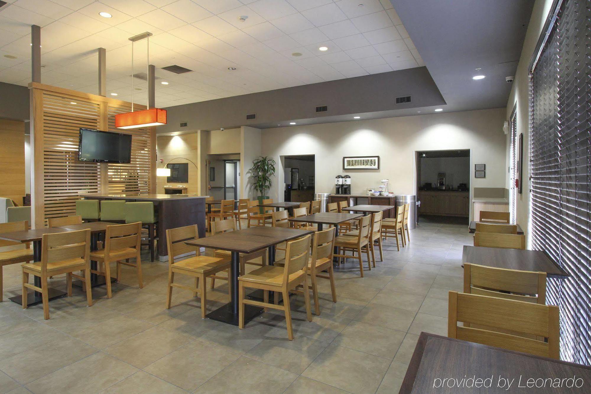 Greentree Inn & Suites Phoenix Sky Harbor Bagian luar foto