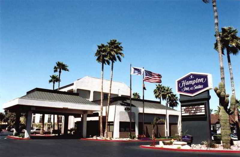 Greentree Inn & Suites Phoenix Sky Harbor Bagian luar foto